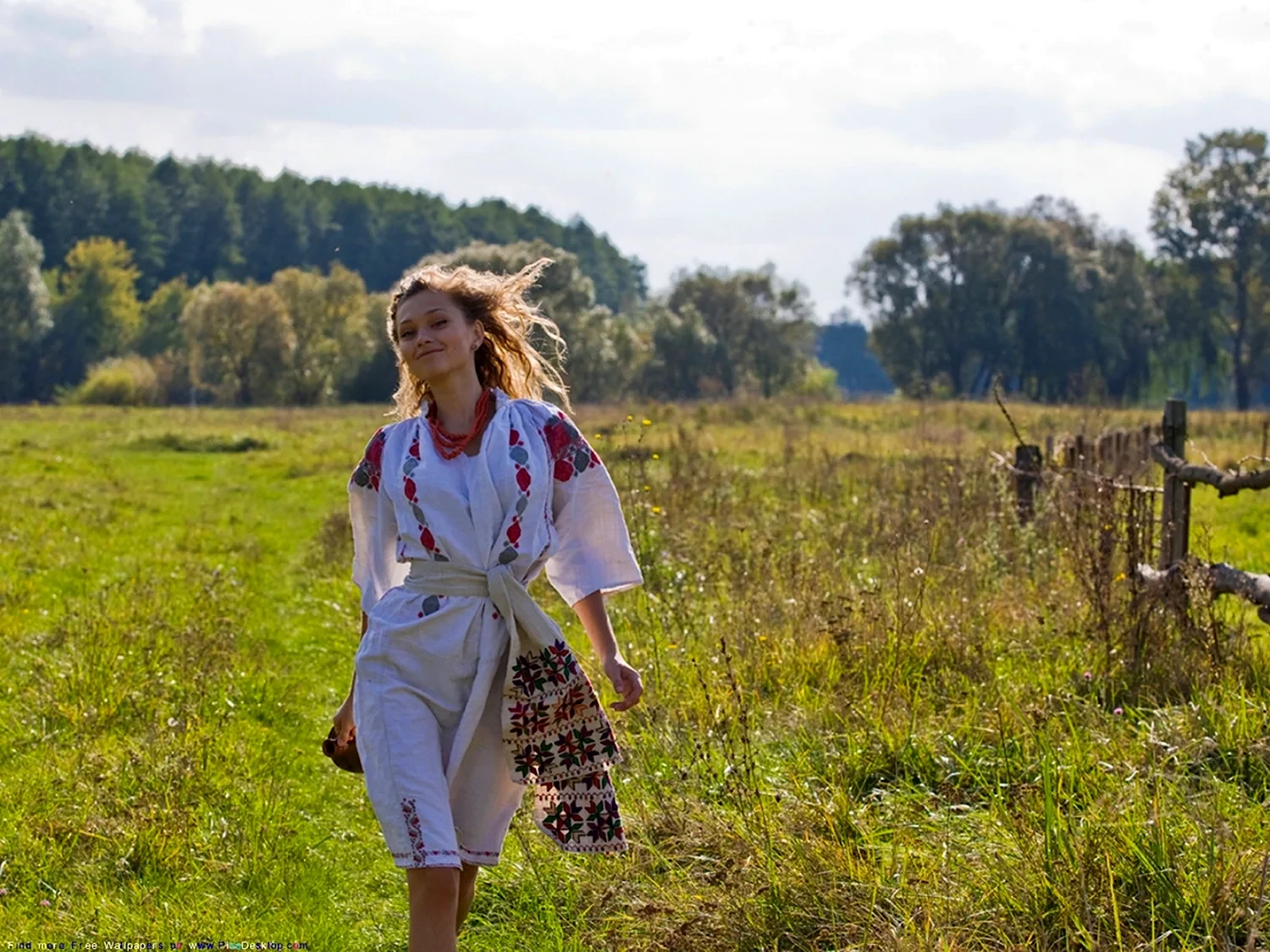 Slavic girls in Rajamandri