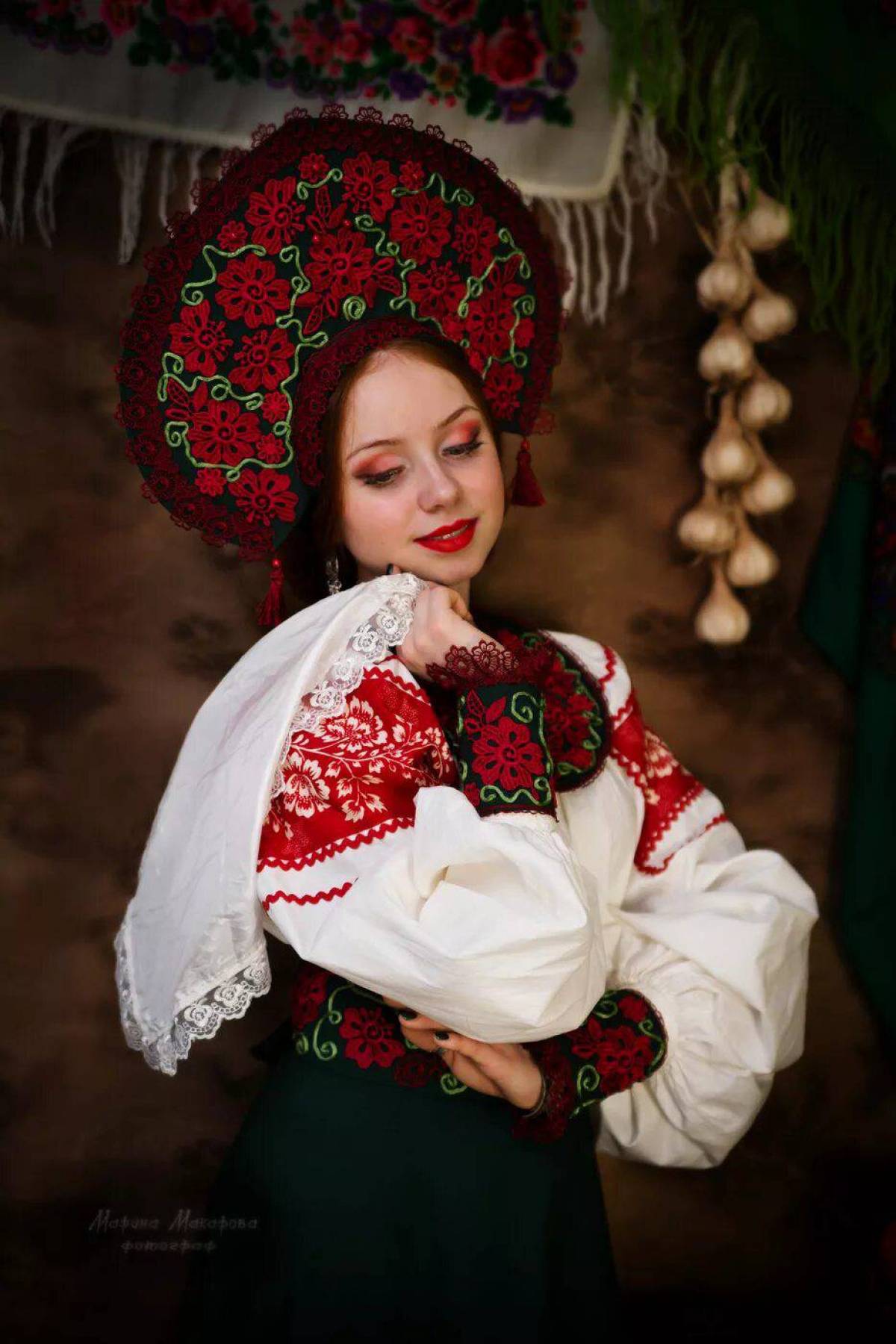 Women in Slavic costumes underwear in Rajamandri